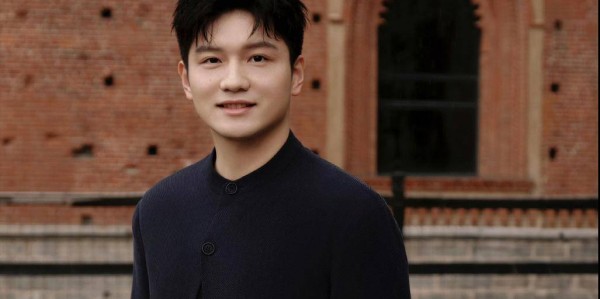 樊振东没想到，加盟德甲仅2个月，就为他破例三次，张本的话应验