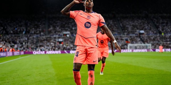 拉什福德9分钟2球+世界波破门，巴萨2-1击败纽卡，欧冠首秀告捷